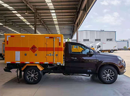 灌云爆破器材运输车